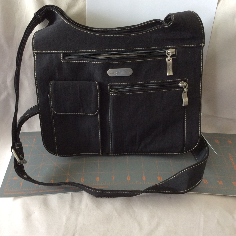 Eddie Bauer Crossbody Travel Bag